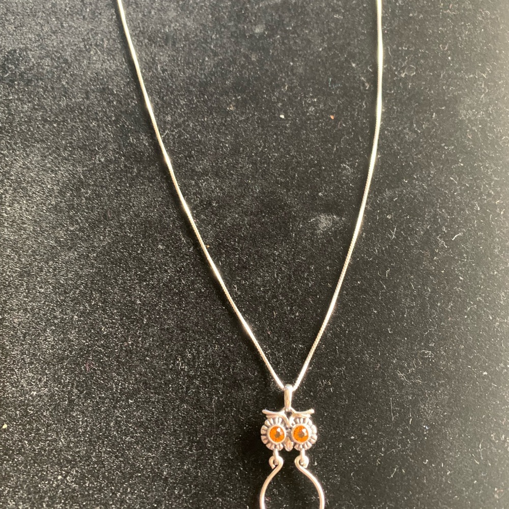 Loving Family 925 Silver Pendant w 18”925 Silver Chain